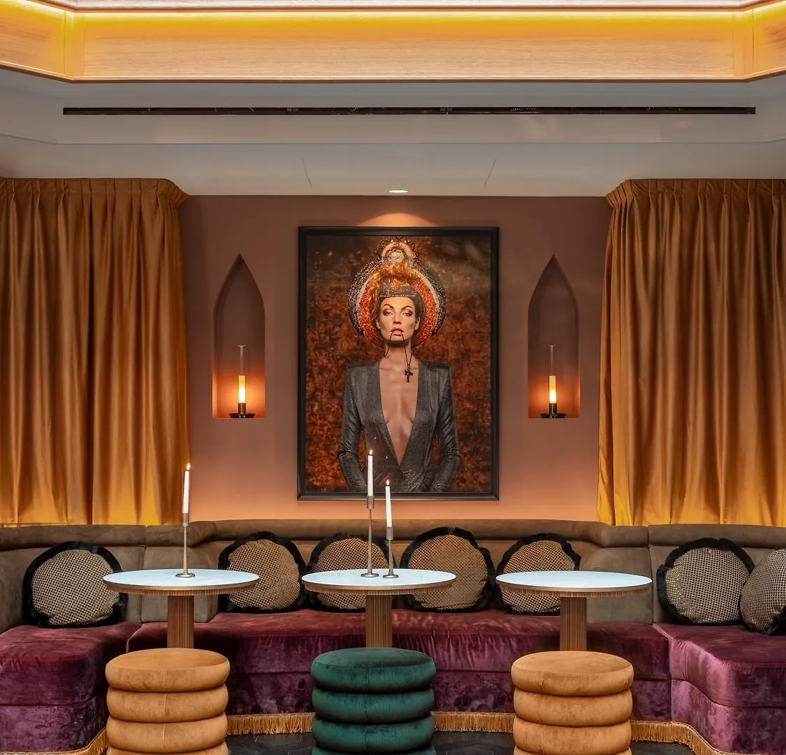 Hotel Boudoir Des Muses 4*